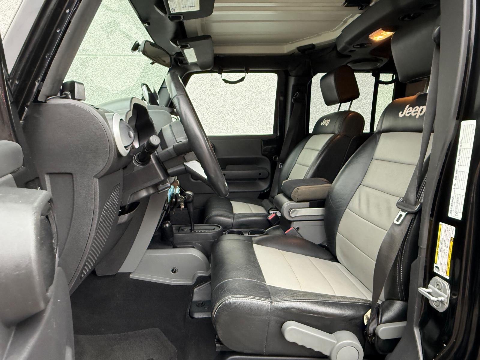 JEEP WRANGLER SAHARA 177CH 4X4