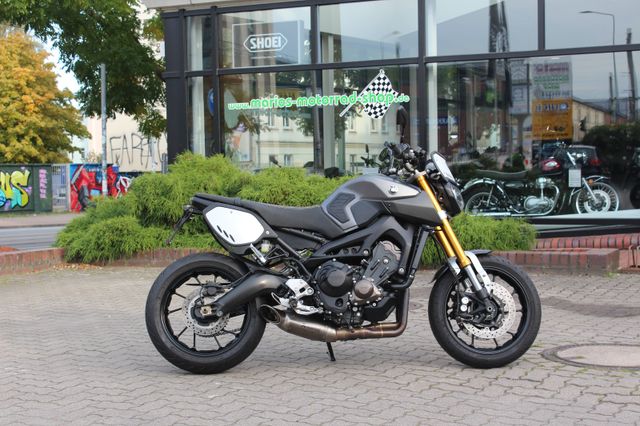 Yamaha MT-09 / Akrapovic ...