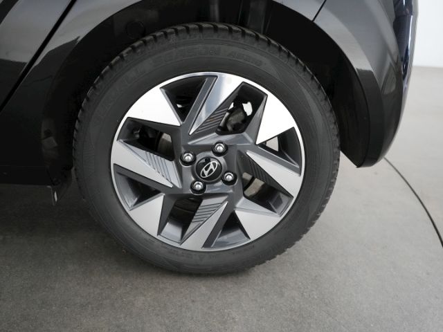 i10 FACELIFT TREND AT+NAVI+RÜCKFAHRKAMERA+SITZ-/