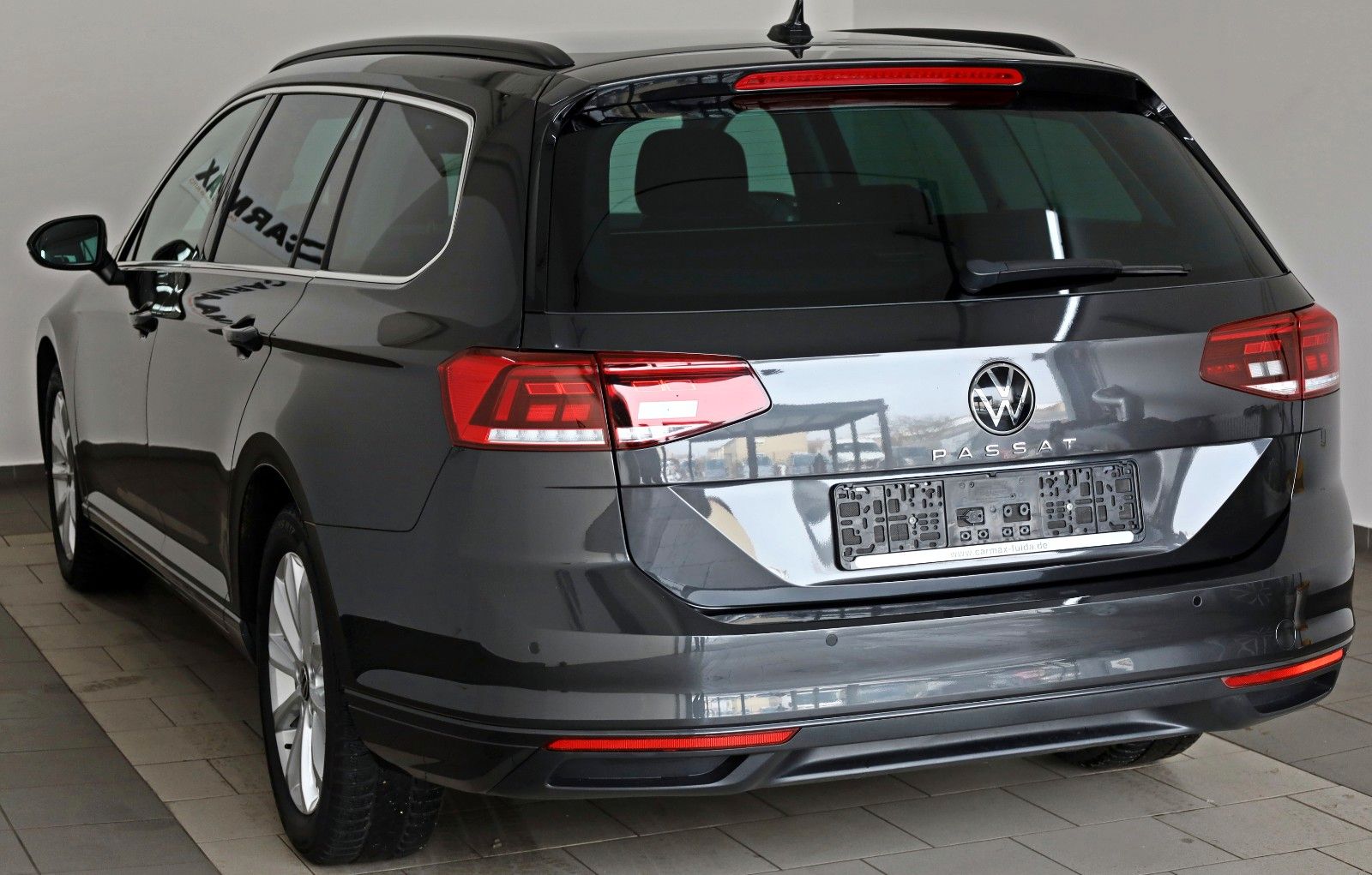 Fahrzeugabbildung Volkswagen Passat Variant DSG Navi,LED,ACC,SH,PDC.AHK,SR+WR