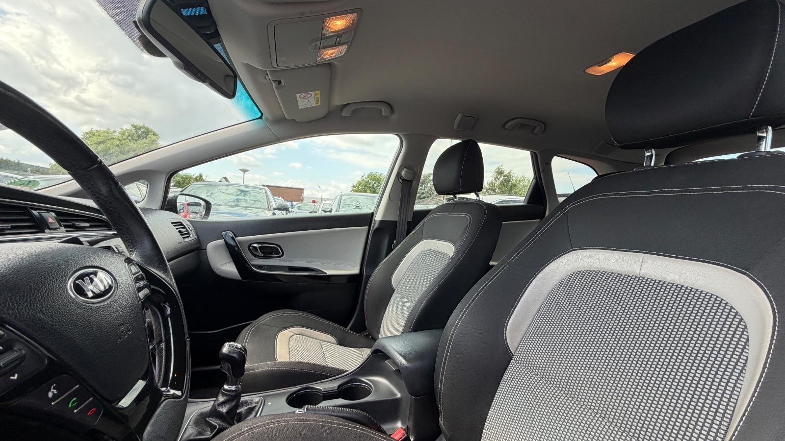 Kia cee'd Sportswagon 1.6 | KAMERA | 2.HAND | NAVI