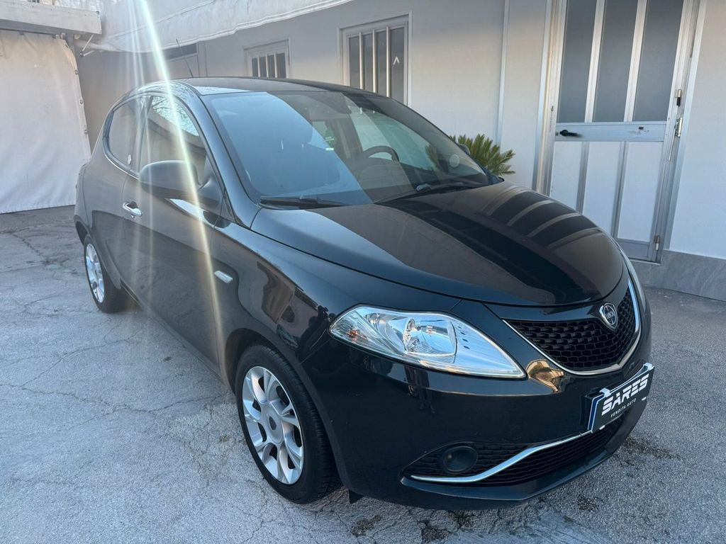 Image of Lancia Ypsilon