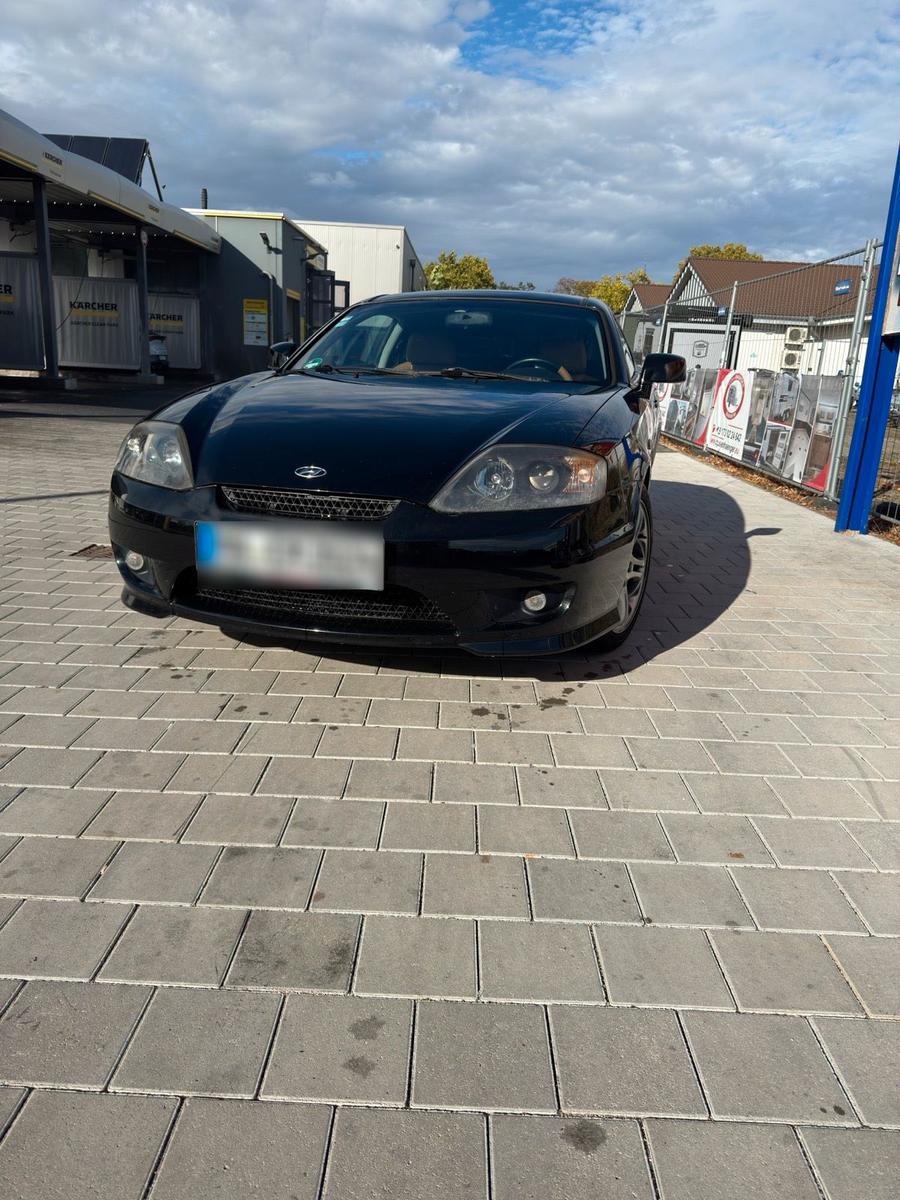 Hyundai Coupe