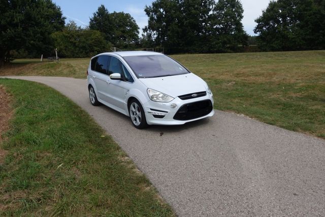 Ford S-Max 2,0 EcoBoost 149kW Titanium S PowerShi...