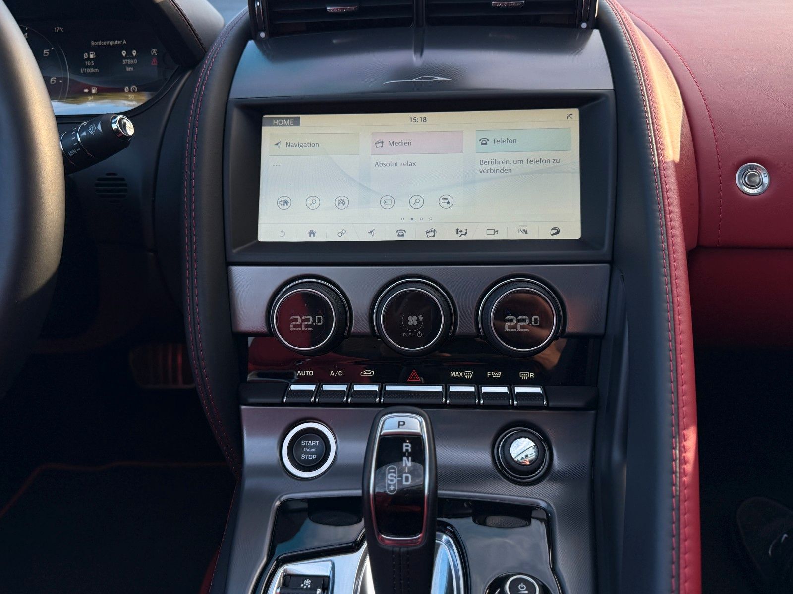 JAGUAR F-Type F-Type P450 AWD R-Dynamic Black Pixel-Led – Ansicht 28