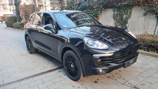 Porsche Cayenne Diesel,ACC,ALU20",PCM,Bose,Kamera,SiHzg,