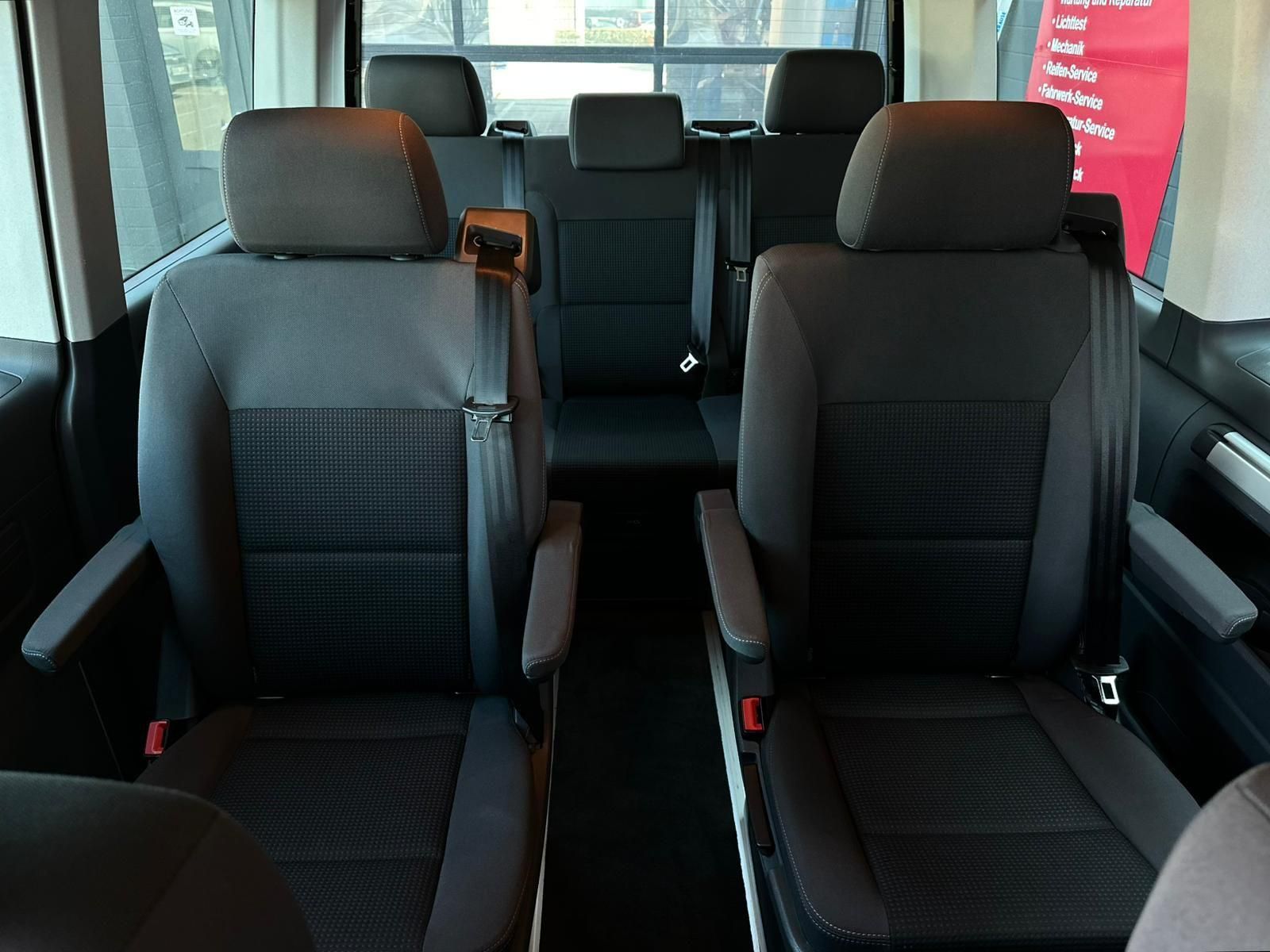 VW T5.2 Multivan 2.0TDI SPECIAL* BIXEN#AHK#TEMP#SHZ - Image 16