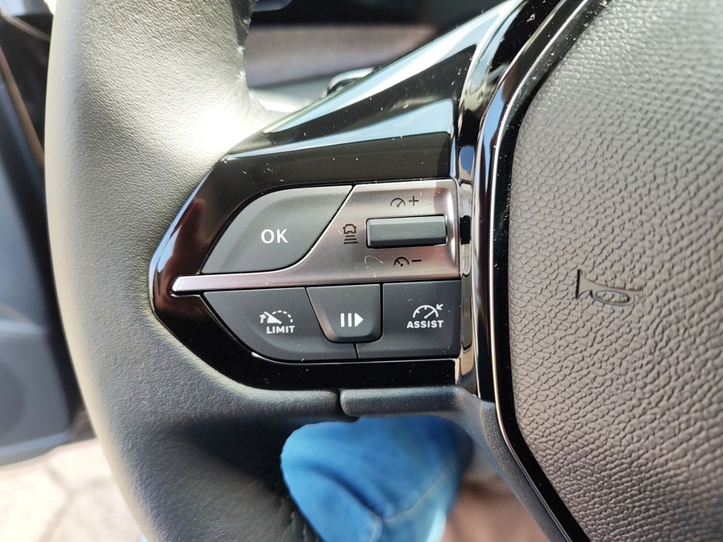 Peugeot 308 - Bild 19