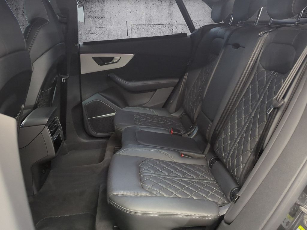Audi Q8 - Bild 12