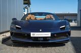 Ferrari 296 GTS *two color*Racing Seats Daytona Carbon* - blaue Ferrari 296 GTS