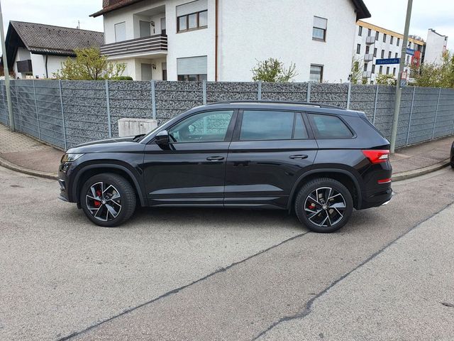 Skoda Kodiaq RS 2.0 BiTDI SCR DSG 4x4, 7S., StHz, AHK