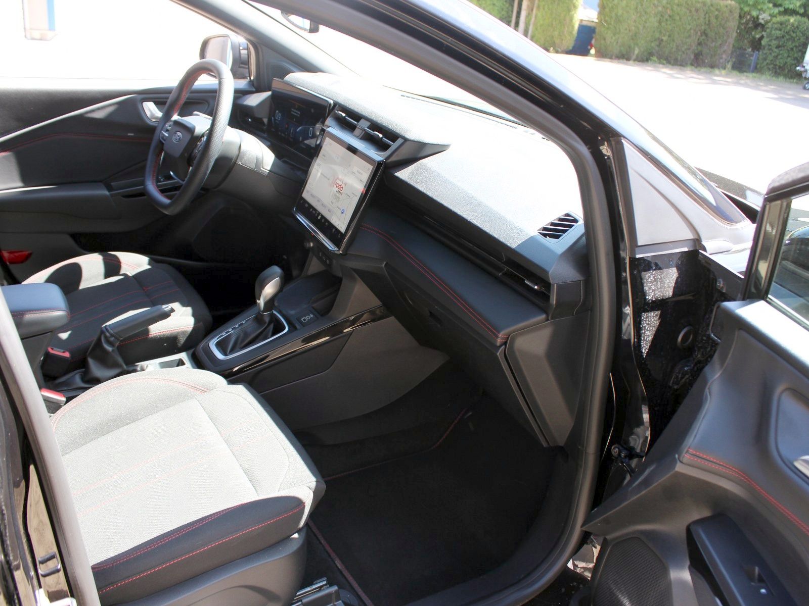 Fahrzeugabbildung Ford Puma ST-Line 1,0 EcoBoost Mild Hybrid
