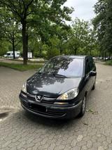 Peugeot 807 2.0HDI 7Sitzer 2HAND EURO5 - Peugeot 807: 2.2