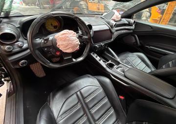 2017 Ferrari GTC4LUSSO — миниатюра 14