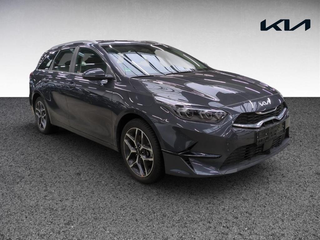 Kia Ceed_sw 1.5T Spirit DCT7 LED Navi Allwetter ACC 