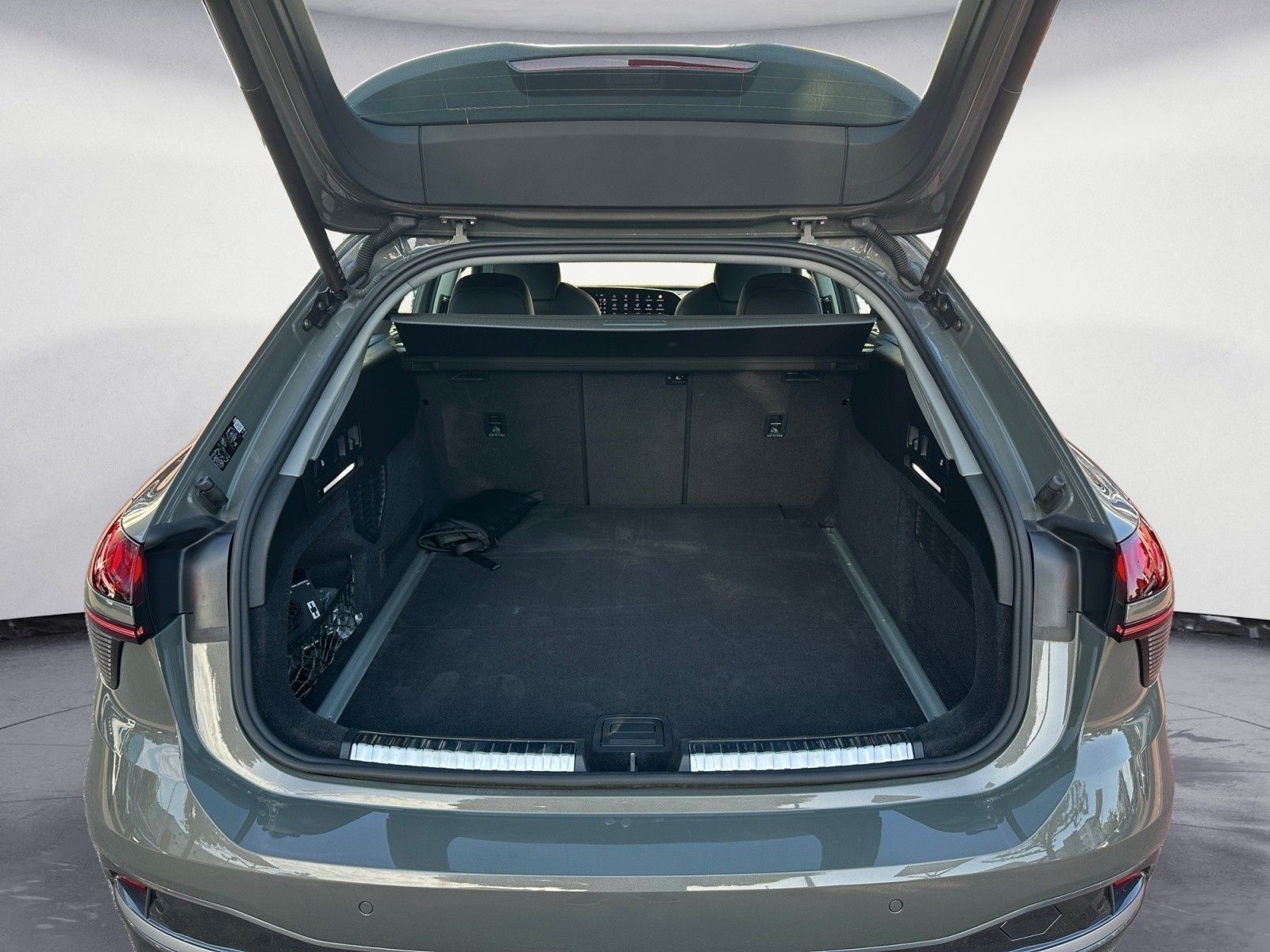 Audi A6 - Bild 13