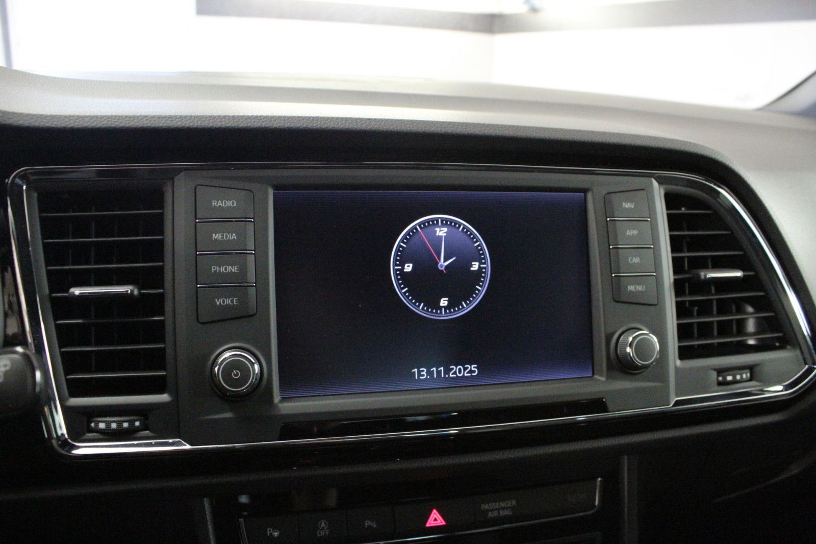 Fahrzeugabbildung SEAT Ateca 1.5 TSI ACT 110kW Xcellence DSG *Winterräd