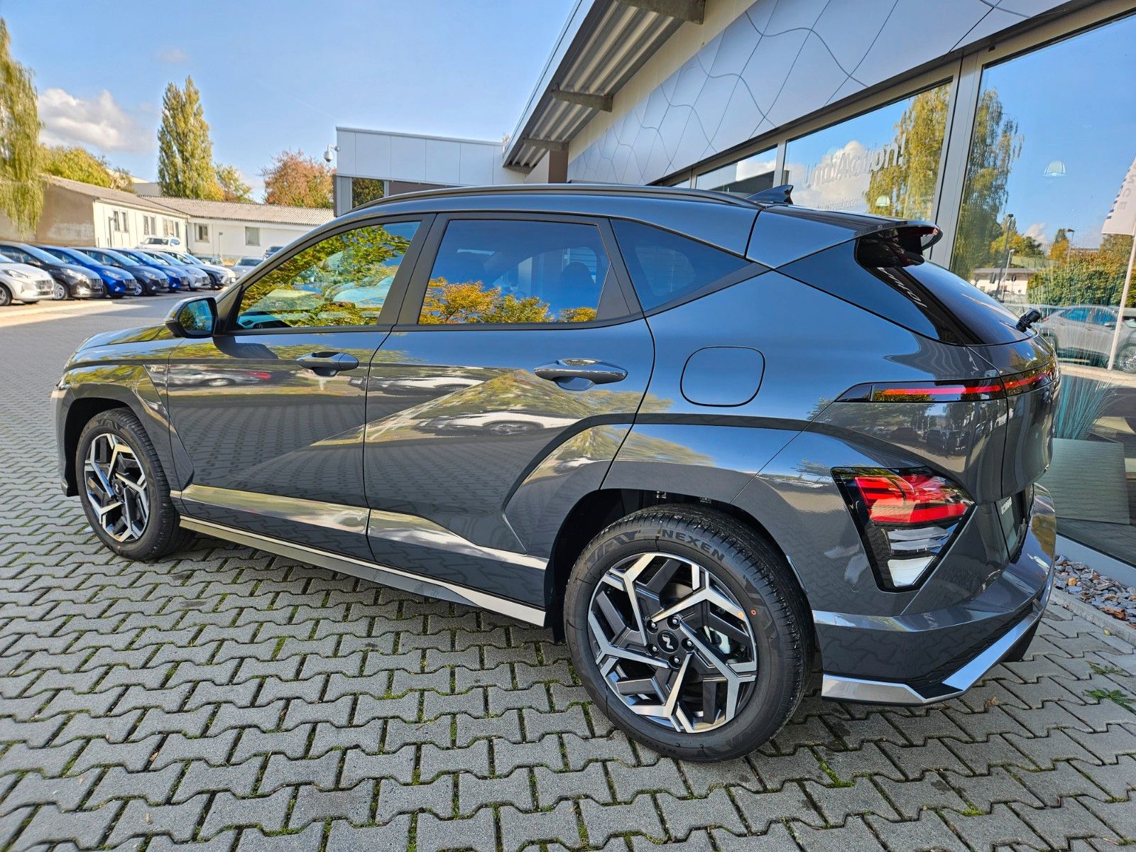 Fahrzeugabbildung Hyundai KONA SX2 1.6 T-GDI 4WD N-LINE DCT ULTIMATE 360°