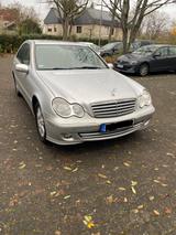 Mercedes-Benz 220 - Mercedes-Benz 220 in Mainz