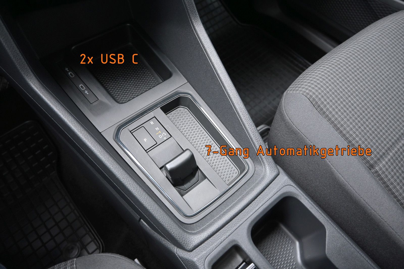 Fahrzeugabbildung Volkswagen Caddy Maxi 2.0 TDI DSG °ACC°AHK°LED°KAMERA°8FACH