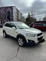 Chevrolet Captiva 2.2 LT+ 2WD 7-Sitzer LT+ - Chevrolet Captiva in Hamburg