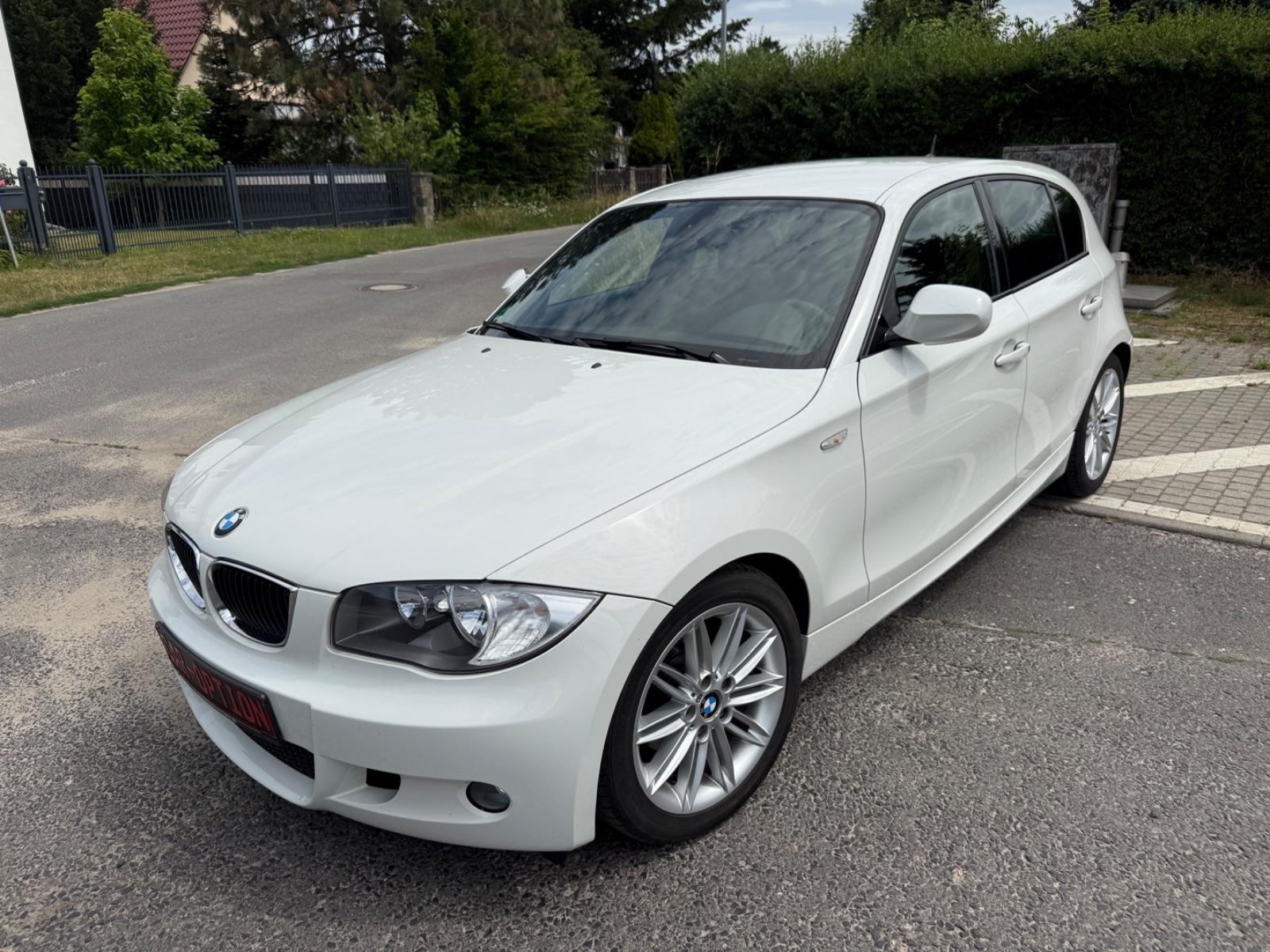 BMW 118i Limousine/M-Sportpaket/Tempomat/PDC