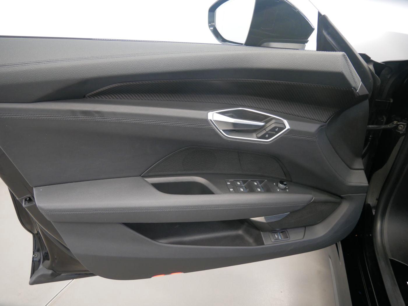 Audi e-tron GT quattro KERAMIK MATRIX HEAD-UP