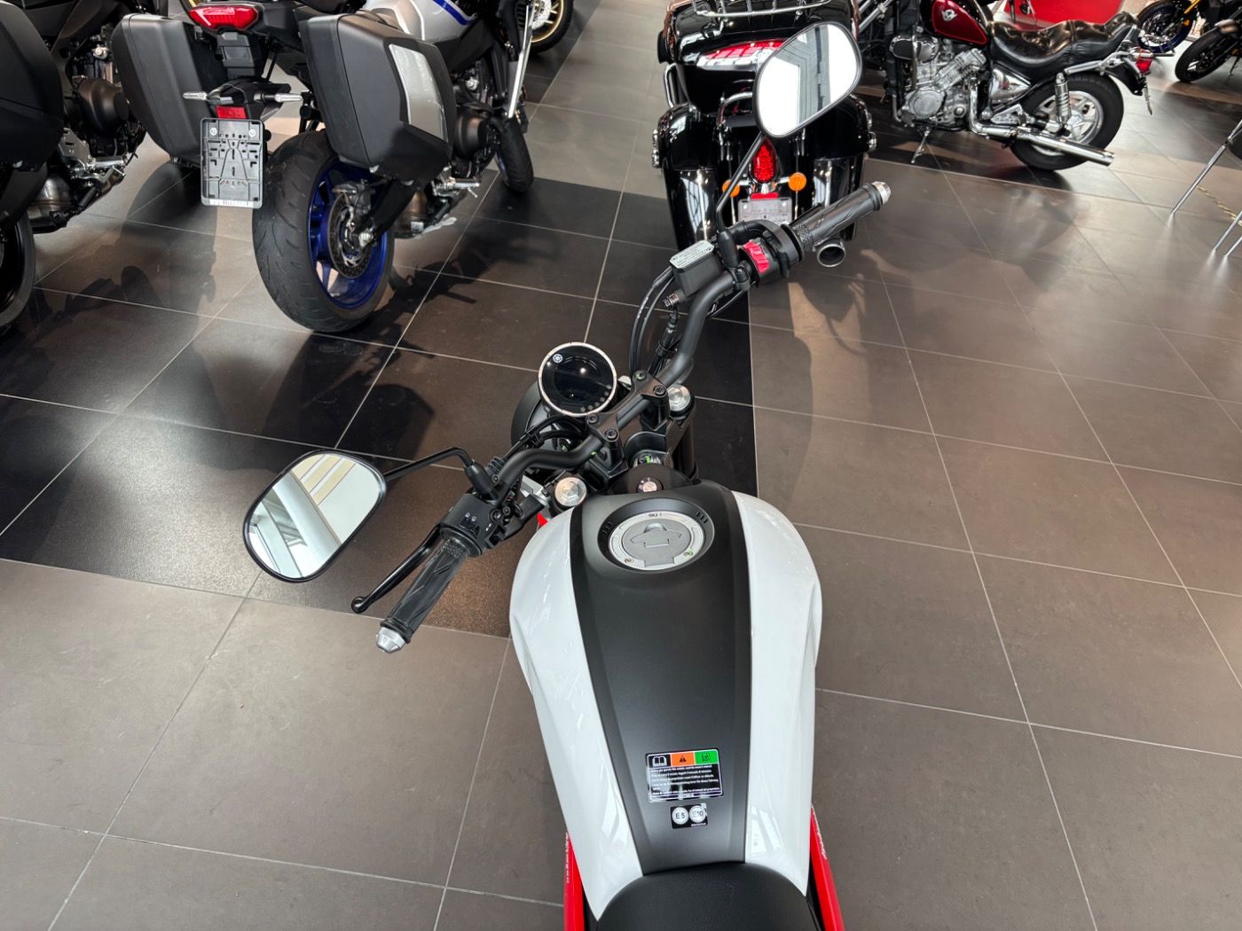 Fahrzeugabbildung Yamaha XSR 125 Modell 2025 VFM