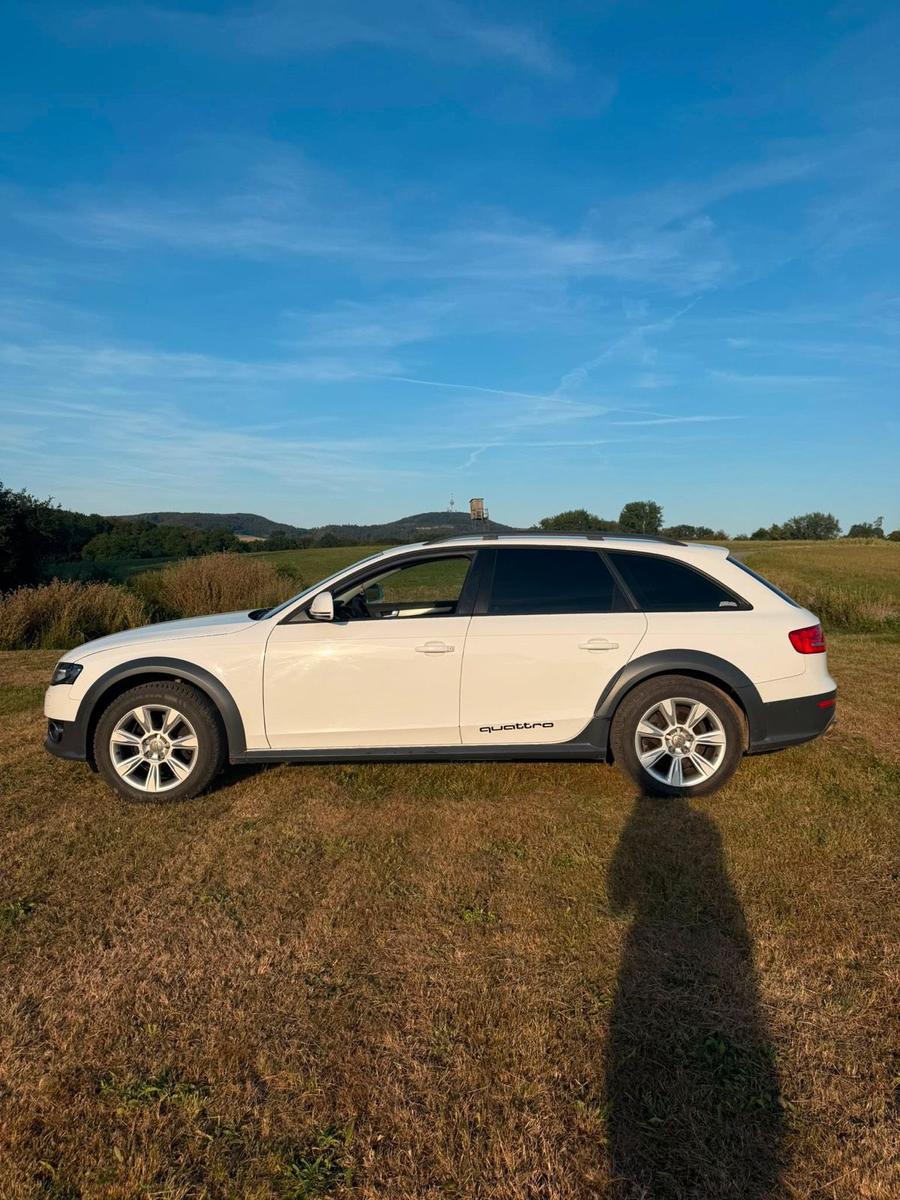 Audi A4 ALLROAD 2010 — photo 6