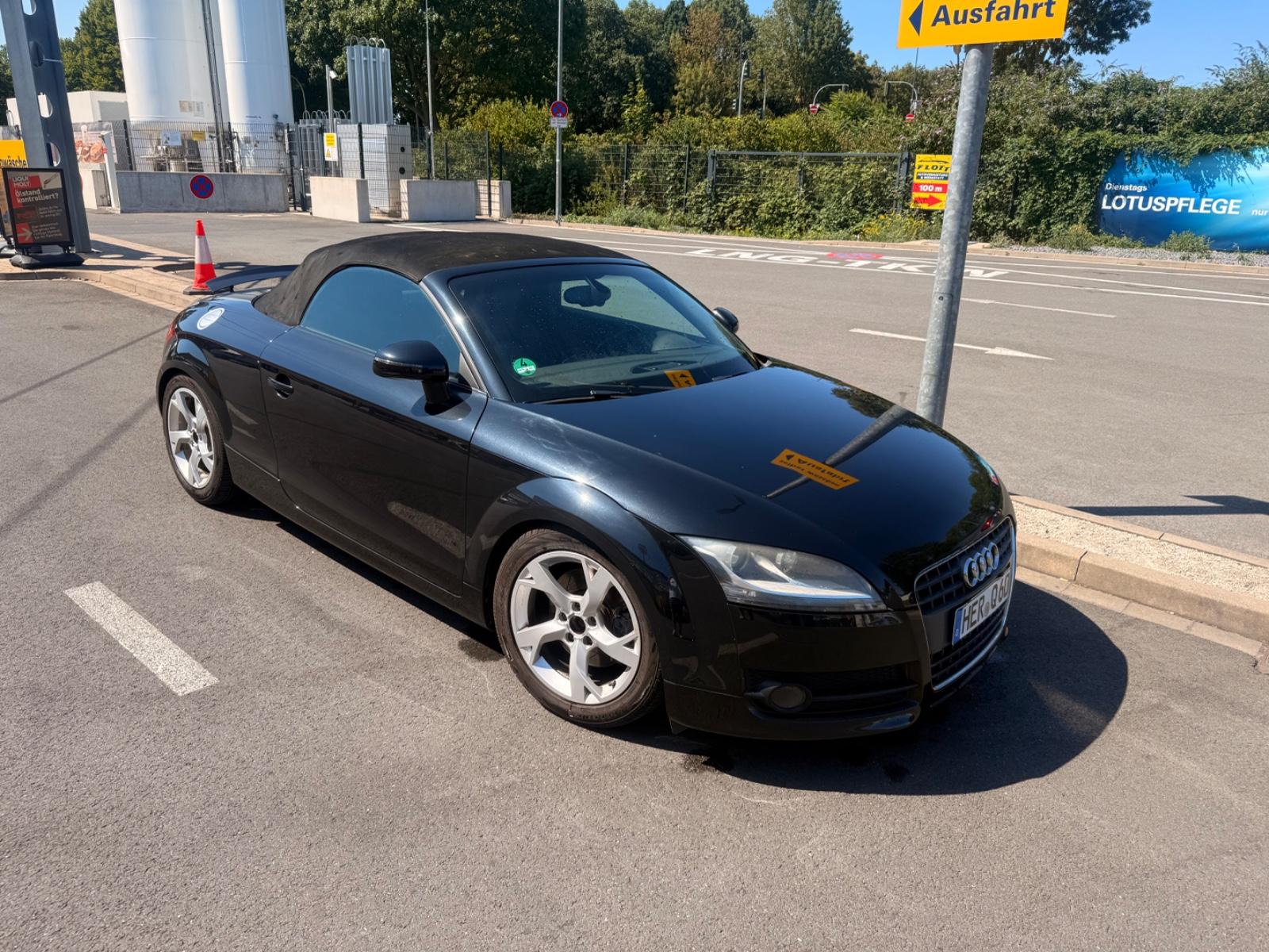 Audi TT Roadster 2.0 TFSI S tronic TÜV:03.2027