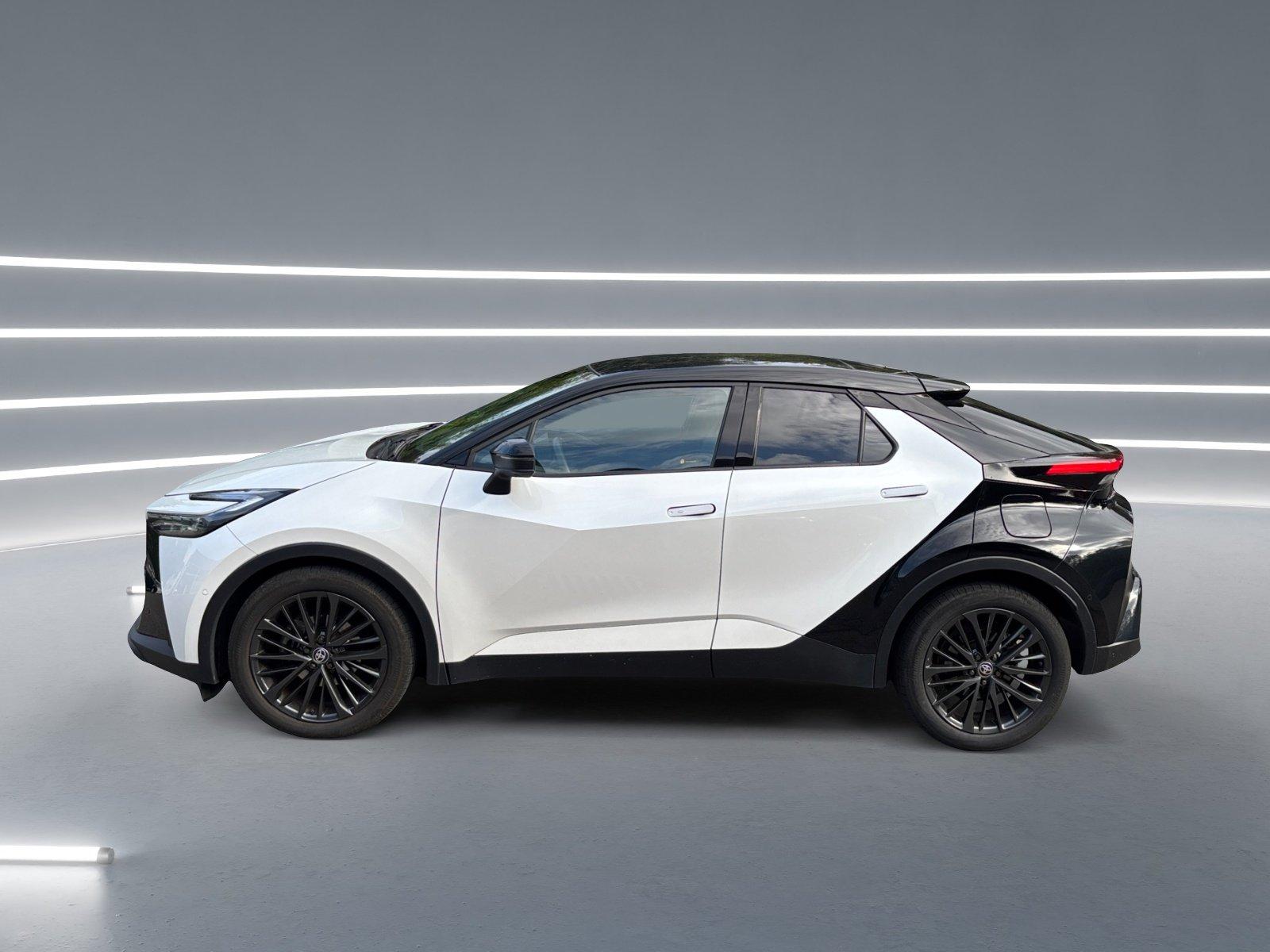 Toyota 2.0 Lounge Edition JBL,Panoramadach