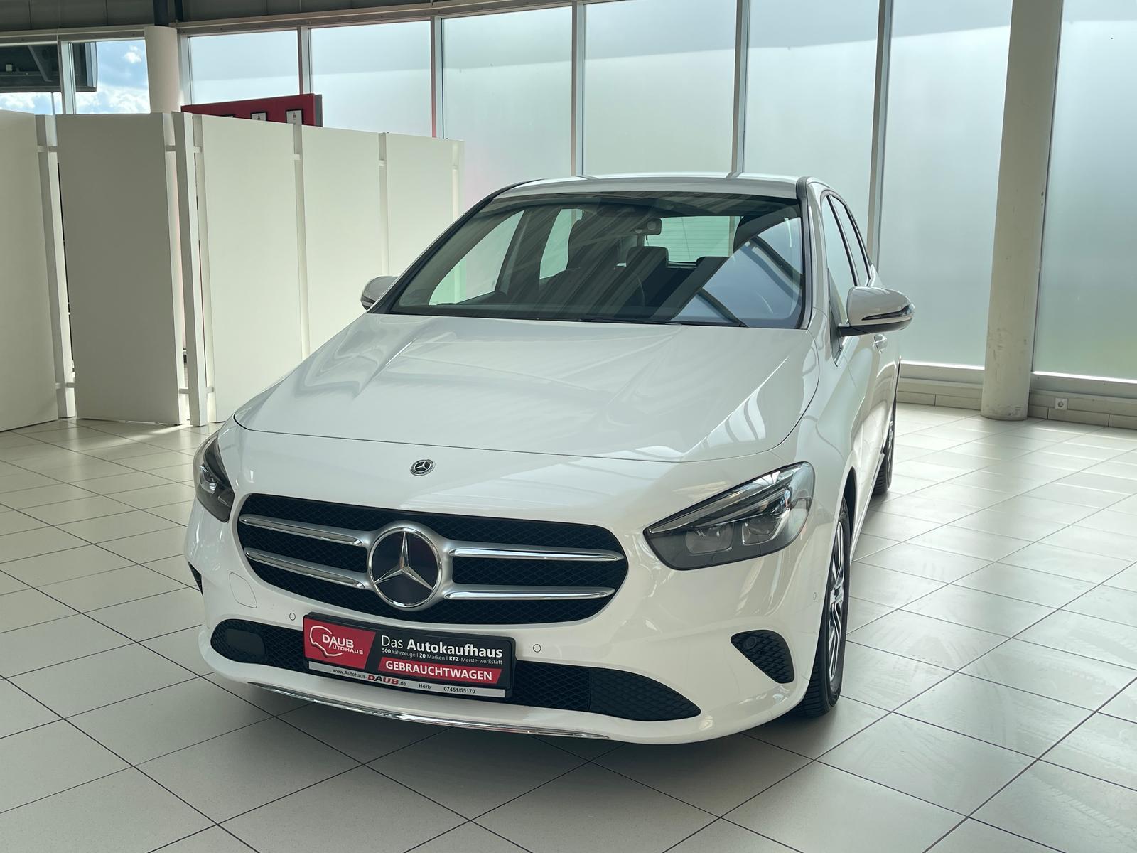 Mercedes-Benz B-Class Style+Leder+Navi+Klimaa+Kamera+Alu+LED+uvm, миниатюра 2
