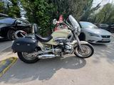 BMW 1200 Cruiser  - BMW CHOPPER 1200 C