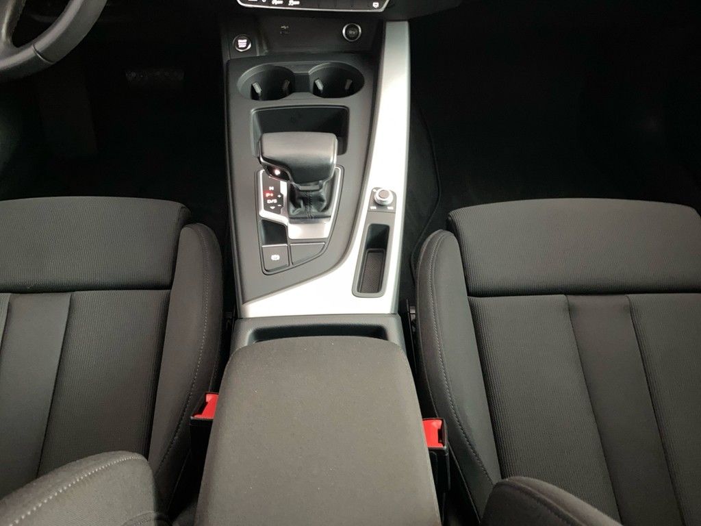 Audi A4 - Bild 10