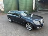 Mercedes-Benz Mercedes C 280 im top Zustand - Mercedes-Benz C 280 von privat