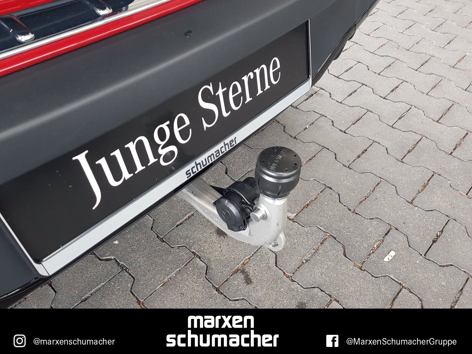 Mercedes-Benz EQA 350 4M AMG Line Pano+MBUX+360°+AHK+LED+Sound foto 12