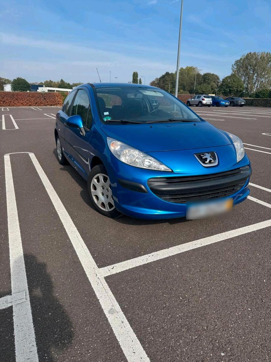 Peugeot 207