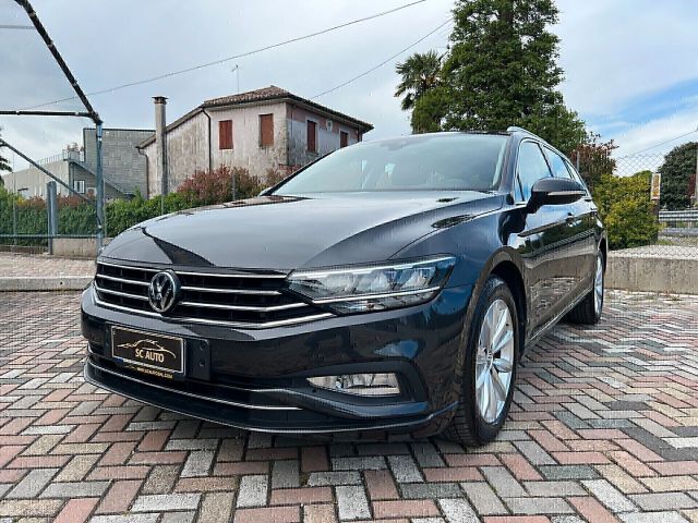 Volkswagen Passat Variant 2.0 TDI SCR CON FINANZ