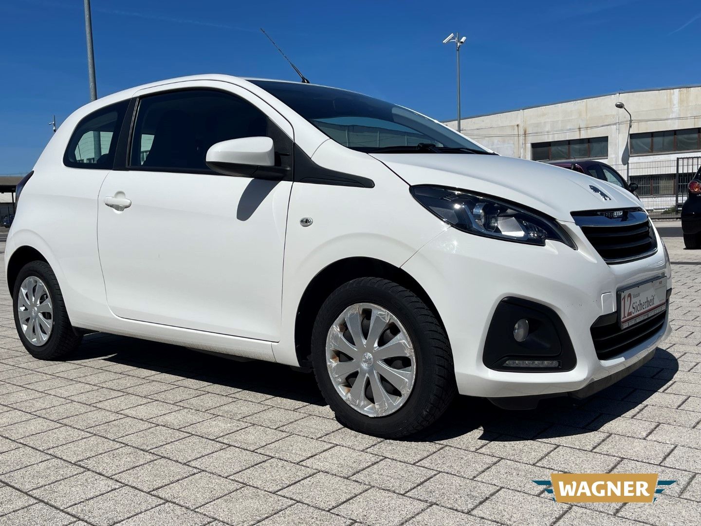 Fahrzeugabbildung Peugeot 108 Active Klimaanlage Isofix Radio