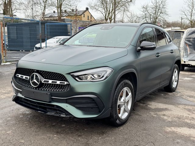 Mercedes-Benz GLA 250 GLA -Klasse GLA 250 e AMG Line