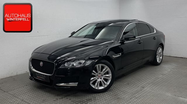 Jaguar XF 20d PORTFOLIO PANO+KAMERA+DIGITAL+MERIDIAN+