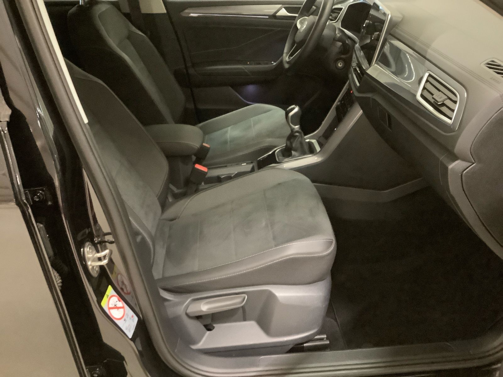 T-Roc Style 1,0 TSI 81 kW LED+, Navi, ACC, SHZ