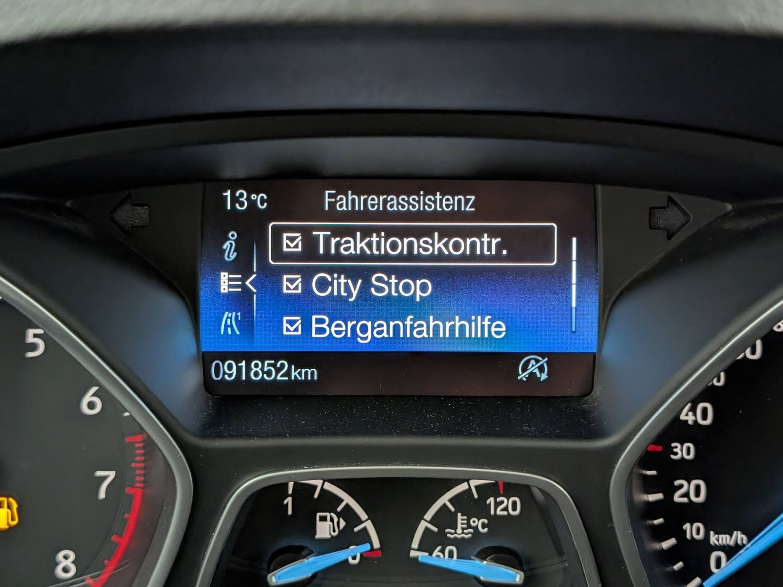 FORD Grand C-Max  1.0 EcoBoost Titanium Keyfree Navi – Bild 22