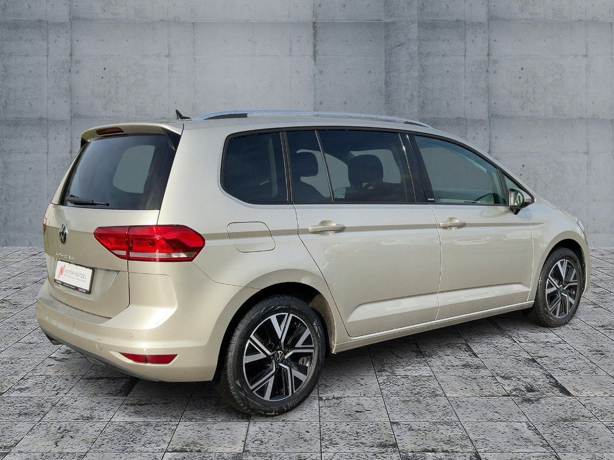 Volkswagen Touran - Bild 6