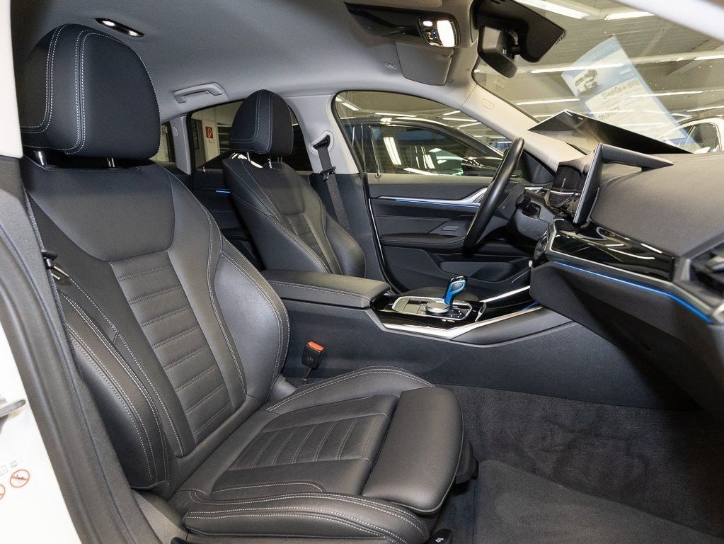 BMW i4 - Bild 13