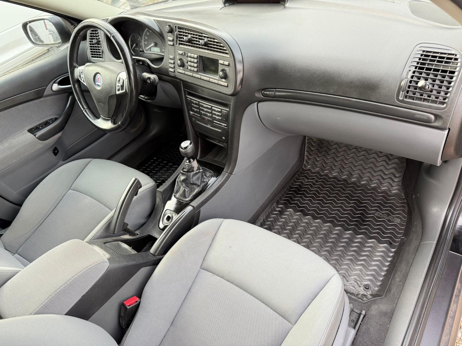 Saab 9-3 2005 — photo 15