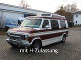 Ford Econoline Campervan - Ford Econoline mit Benzin-Antrieb: Automatik