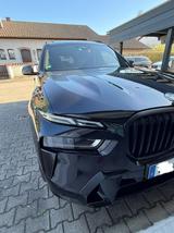 BMW X7 M60 M60i xDrive - - schwarze BMW X7 M60