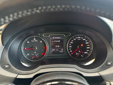 Audi Q3 2.0 TDI quattro *AHK*Xenon*Sline*