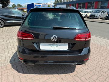 Volkswagen Golf - 9